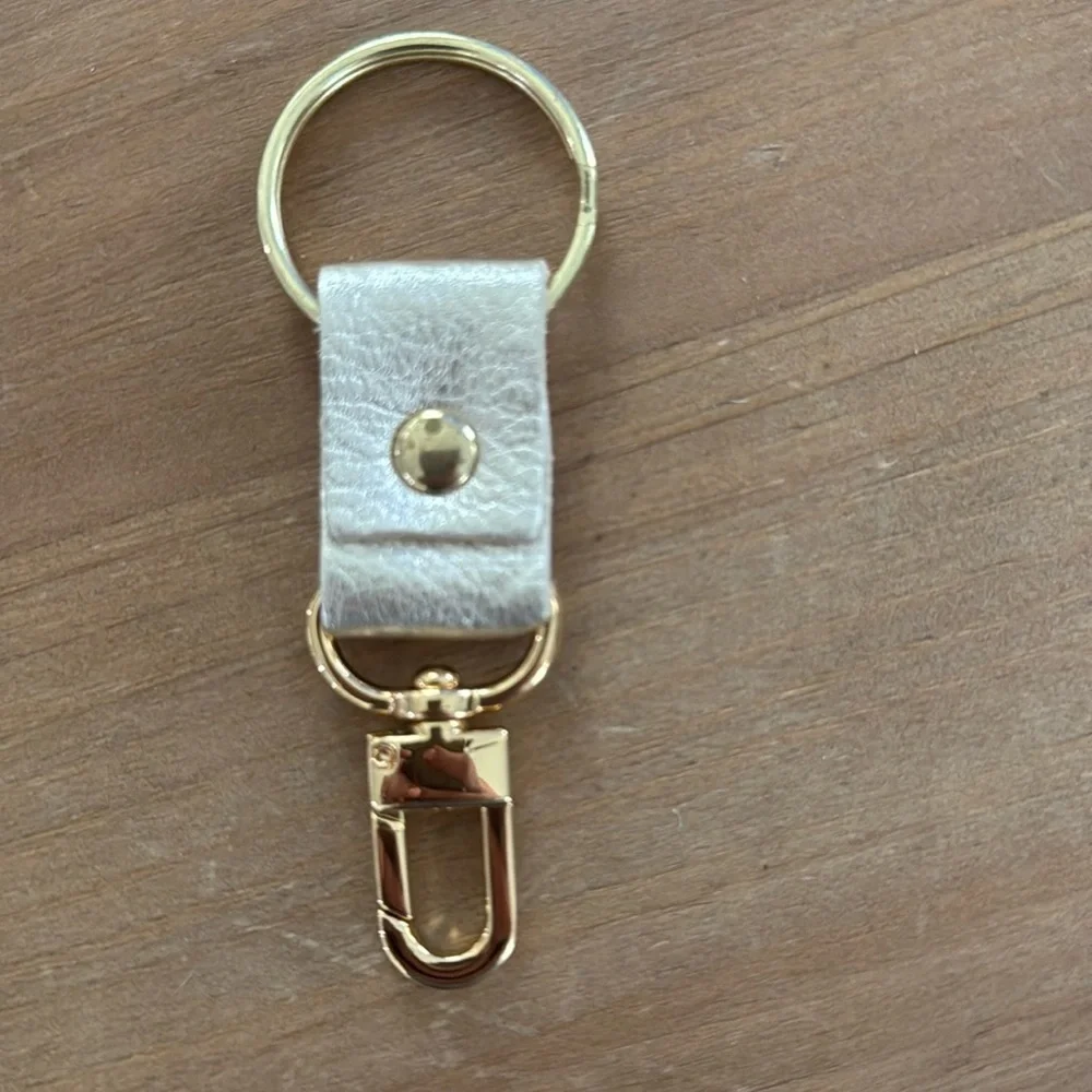 Beaudin Metallic Gold Leather Keychain Gold Hardware Boutique NWOT